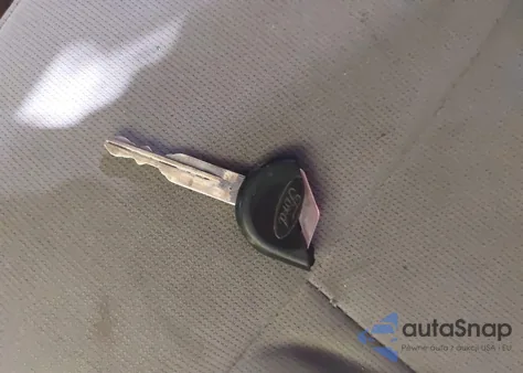 2007 Ford F-150 Stx/Xl/Xlt from USA, damaged, VIN 1FTRF12237KC52110